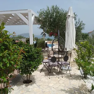apartments-silva-slatine.hotels-in-trogir.com/