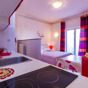 apartment-lori-fazana.pula-hotels.org/
